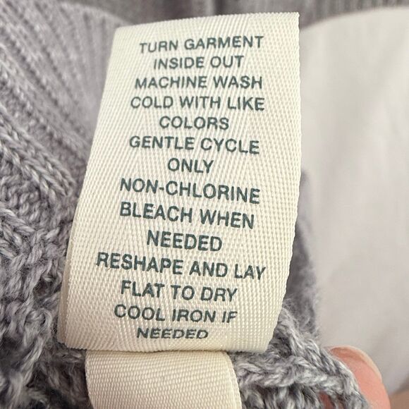 Mudd Grey Cardigan Sweater Loose Knit Front Pockets Baggy Size Junior's Small - Picture 8 of 8